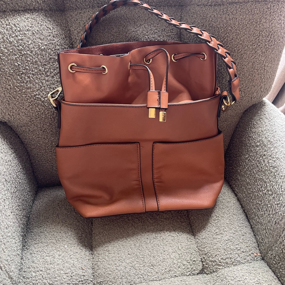 Elegant Steve Madden Brown Tote Bag